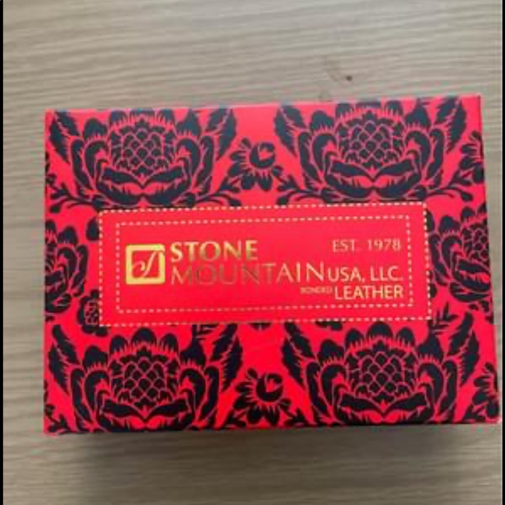 Wallet - Picture 4 of 4